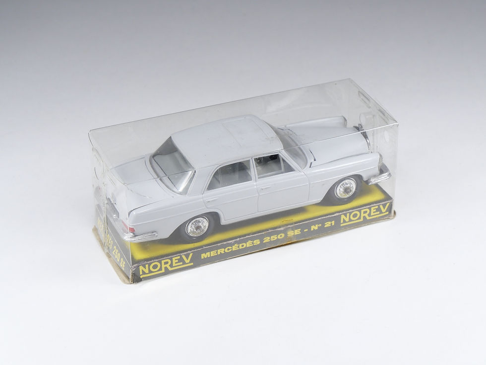 Thumbnail: NOREV - 21 - Mercedes 250 SE - Gris clair - En boite