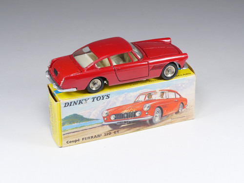 DINKY TOYS FRANCE - 515 - Ferrari 250 GT Coupé Pininfarina - Rouge