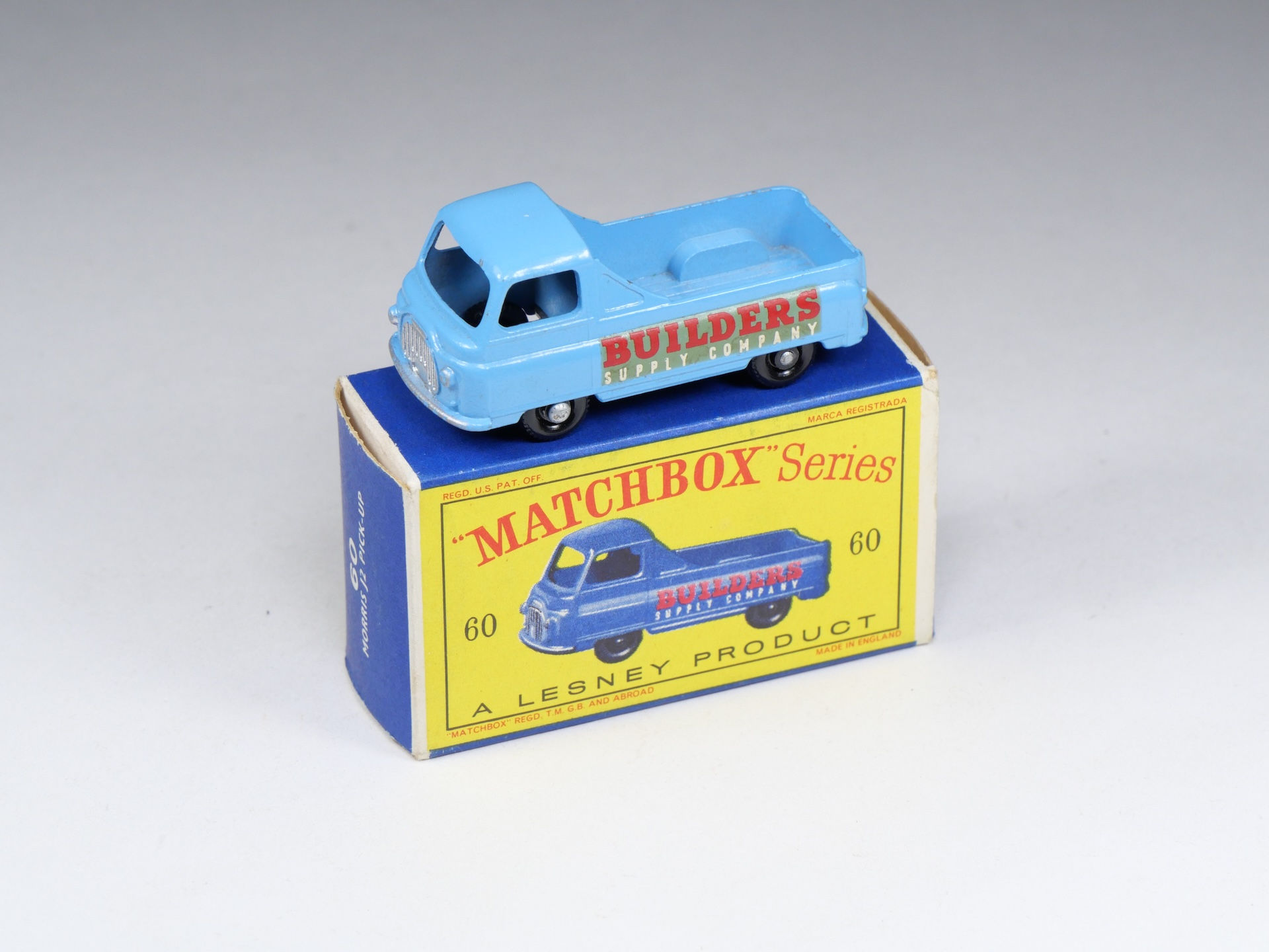 MATCHBOX - 60-A - Morris J2 Pick-Up « Builders Supply » - En boite