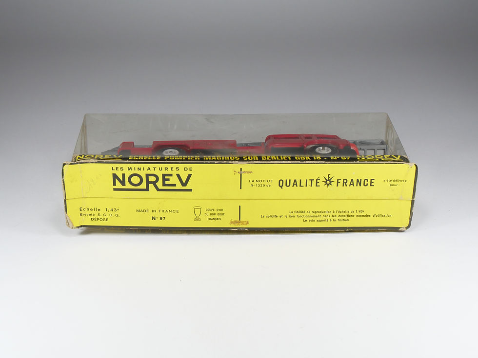 Thumbnail: NOREV - 97 - Berliet GBK 18 Echelle Pompier Magirus - En boite