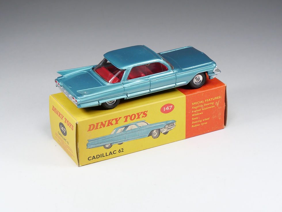 Thumbnail: DINKY TOYS ENGLAND - 147 - Cadillac 62 Coupé - Boite revendeur complète