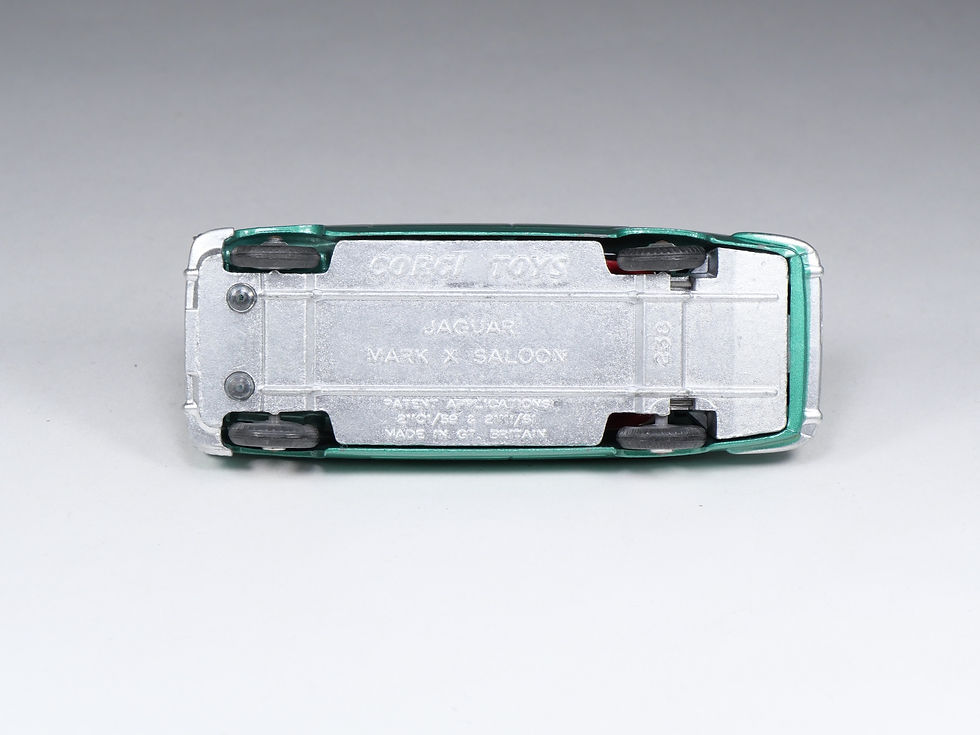 Thumbnail: CORGI - 238 - Jaguar Mark X - Sea Green - En boite