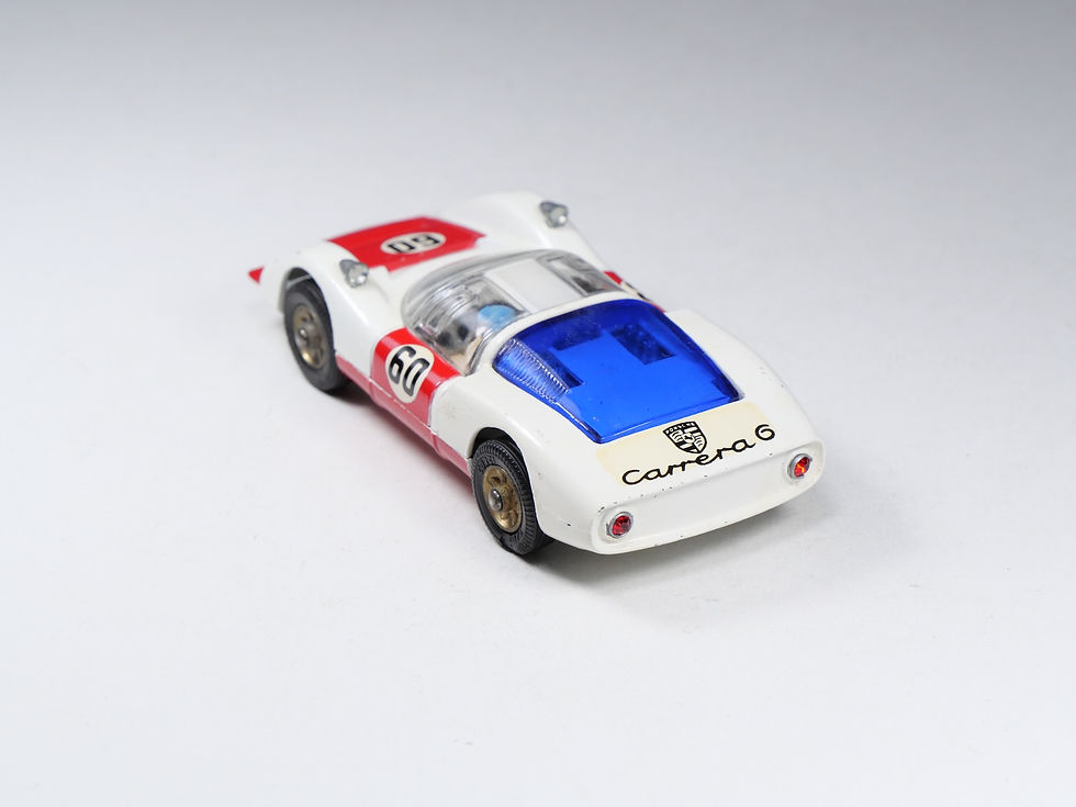 Thumbnail: CORGI - 330 - Porsche Carerra 6 - En boite