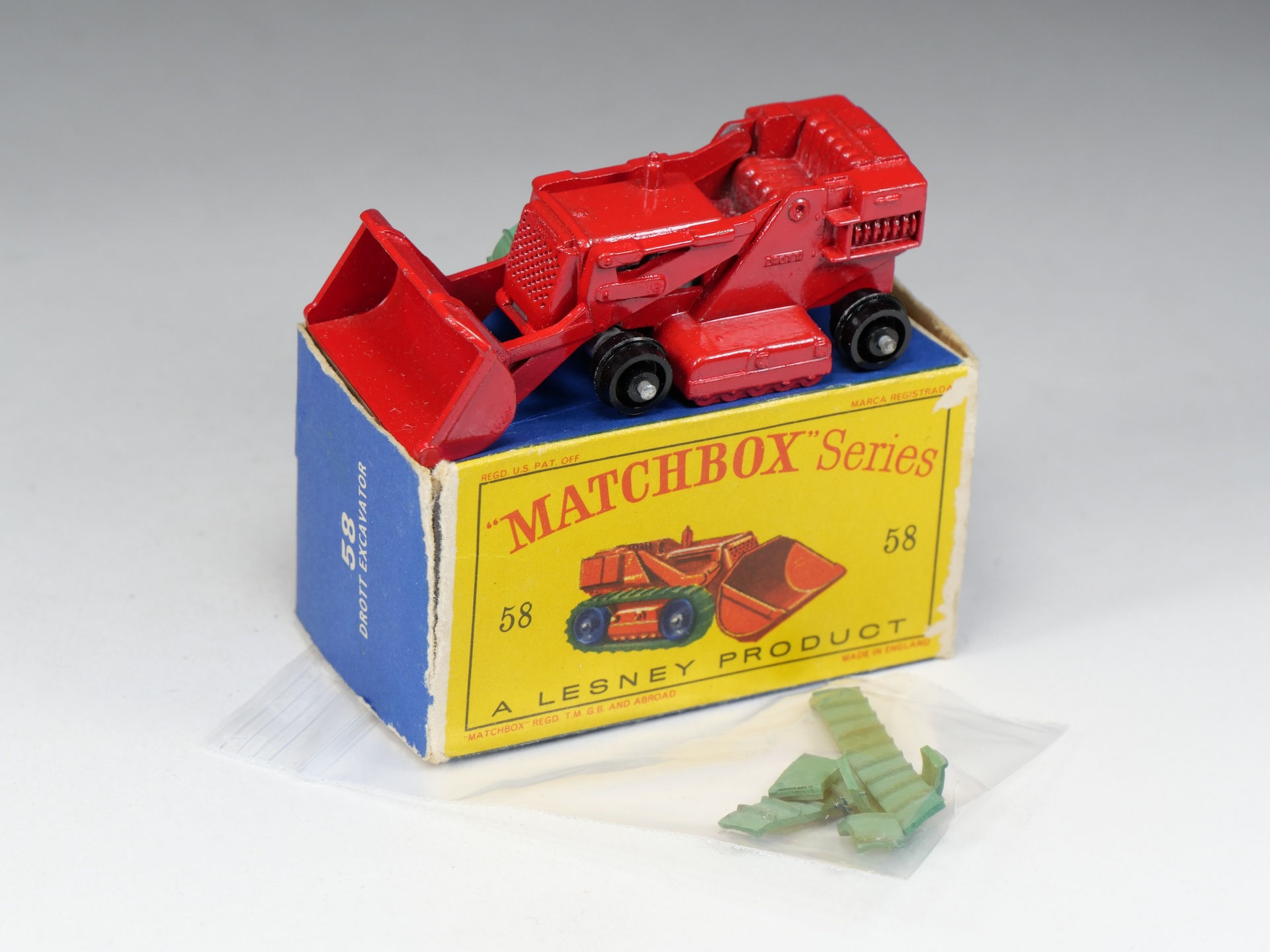 MATCHBOX - 58 - Drott Excavator - En boite
