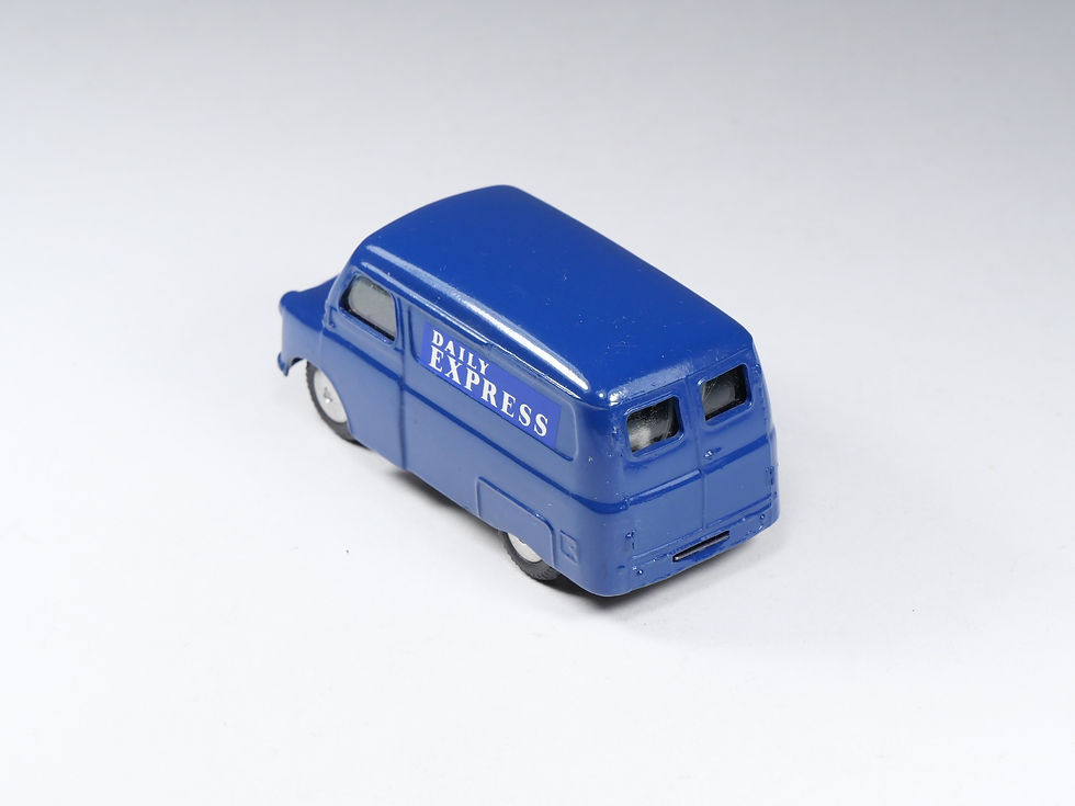 Thumbnail: CORGI - 403 - Bedford 12 CWT Van Daily Express - En boite