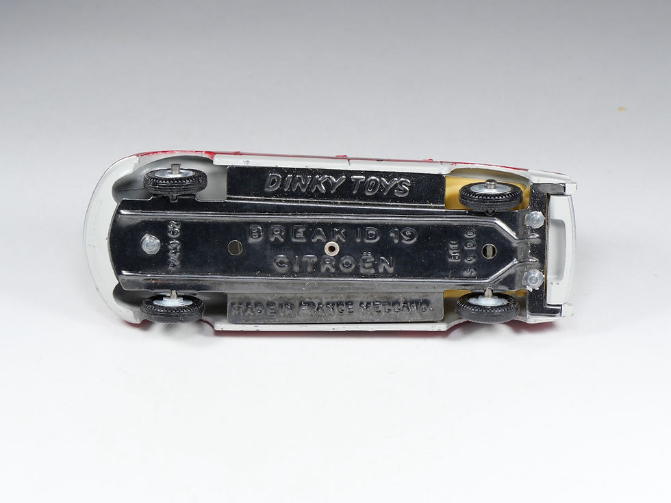 Thumbnail: DINKY TOYS FRANCE - 1404 - Citroen Break ID RTL - En boite