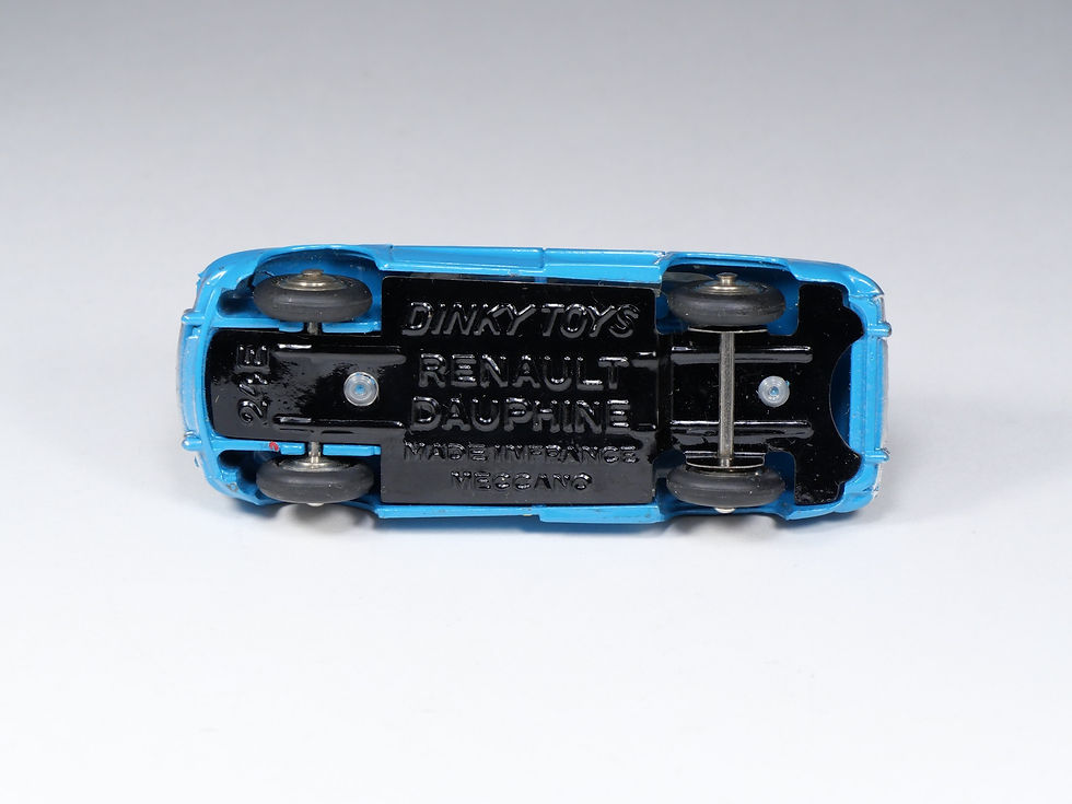 Thumbnail: DINKY TOYS FRANCE - 524 - Renault Dauphine - Bleu Bobigny