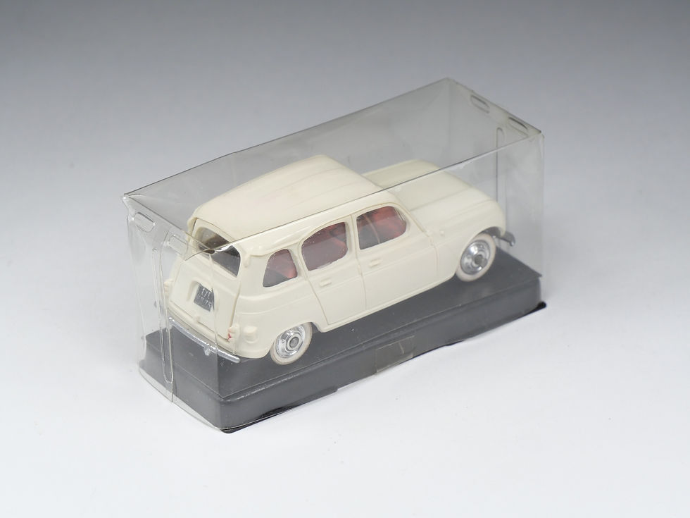 Thumbnail: NOREV - 53 - Renault 4L - Version capot lisse - En boite