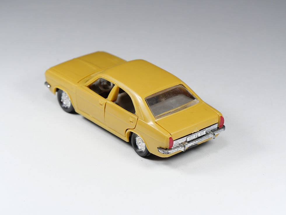 Miniature : NOREV - SÉRIE LUXE / PLASTIGAM - 22 - Chrysler 180 - En boite