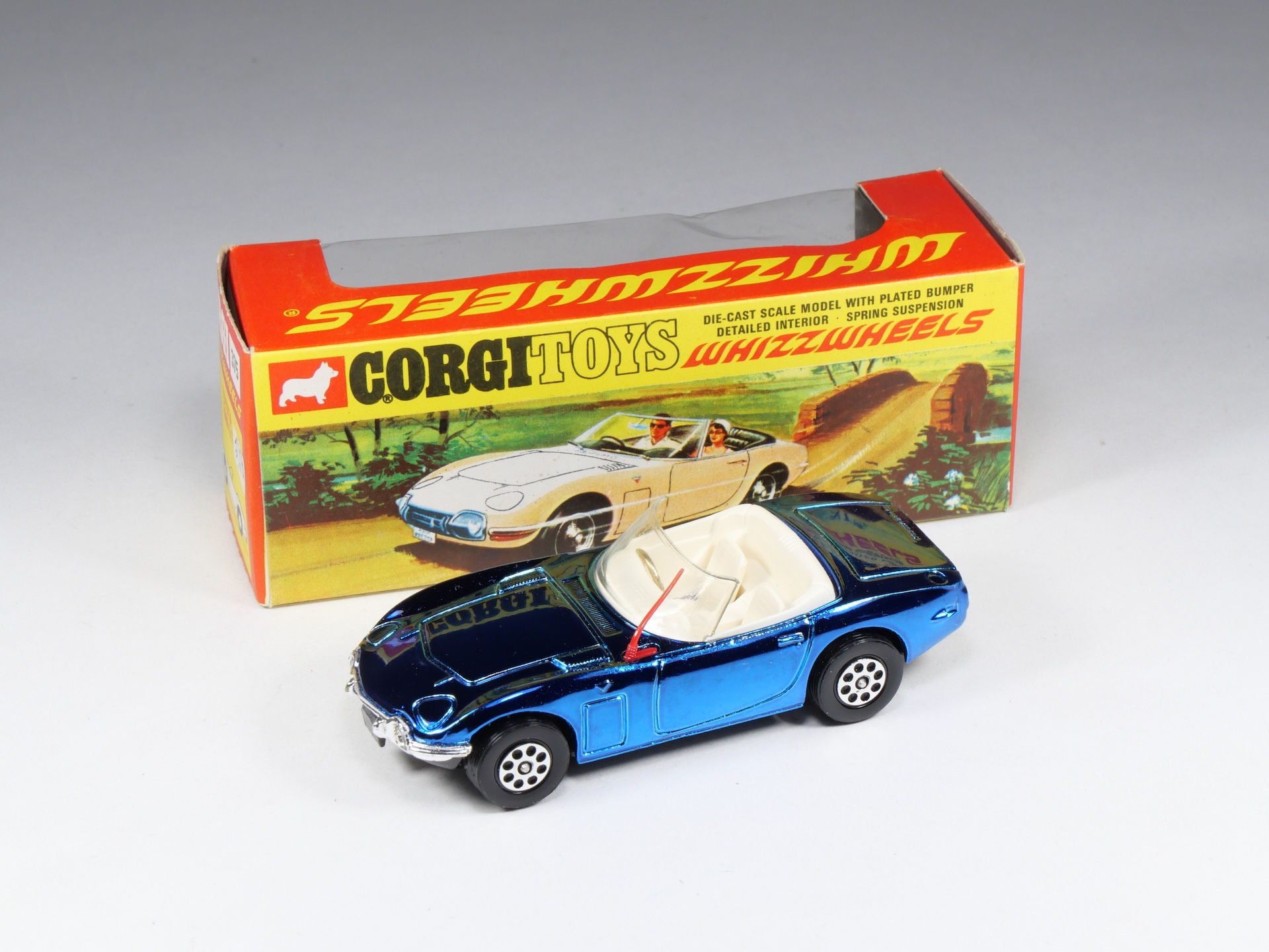 CORGI - 375 - Toyota 2000 GT - Bleu Chromé - En boite