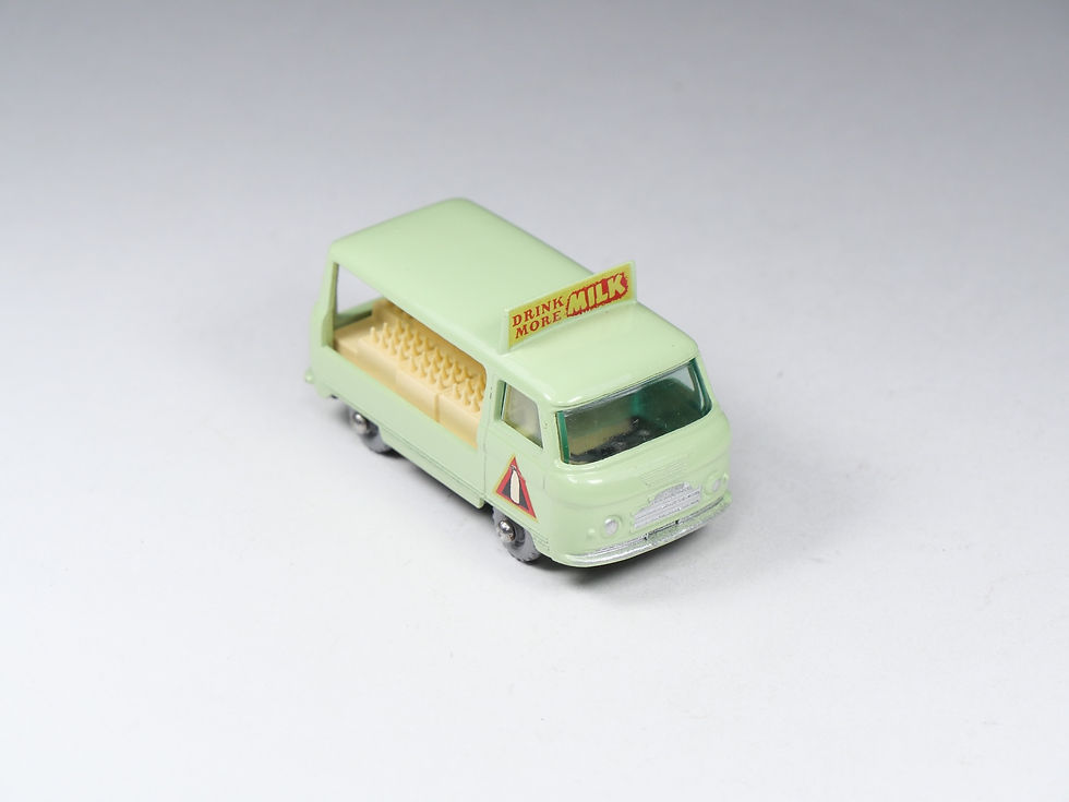 Thumbnail: MATCHBOX - 21-C - Commer Milk Float - Delivery Truck - Bottle Decals - En boite
