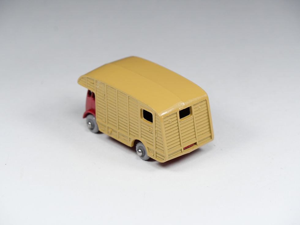 Thumbnail: MATCHBOX - 35-A - ERF Horse Box - Grey Plastic Wheels - En boite