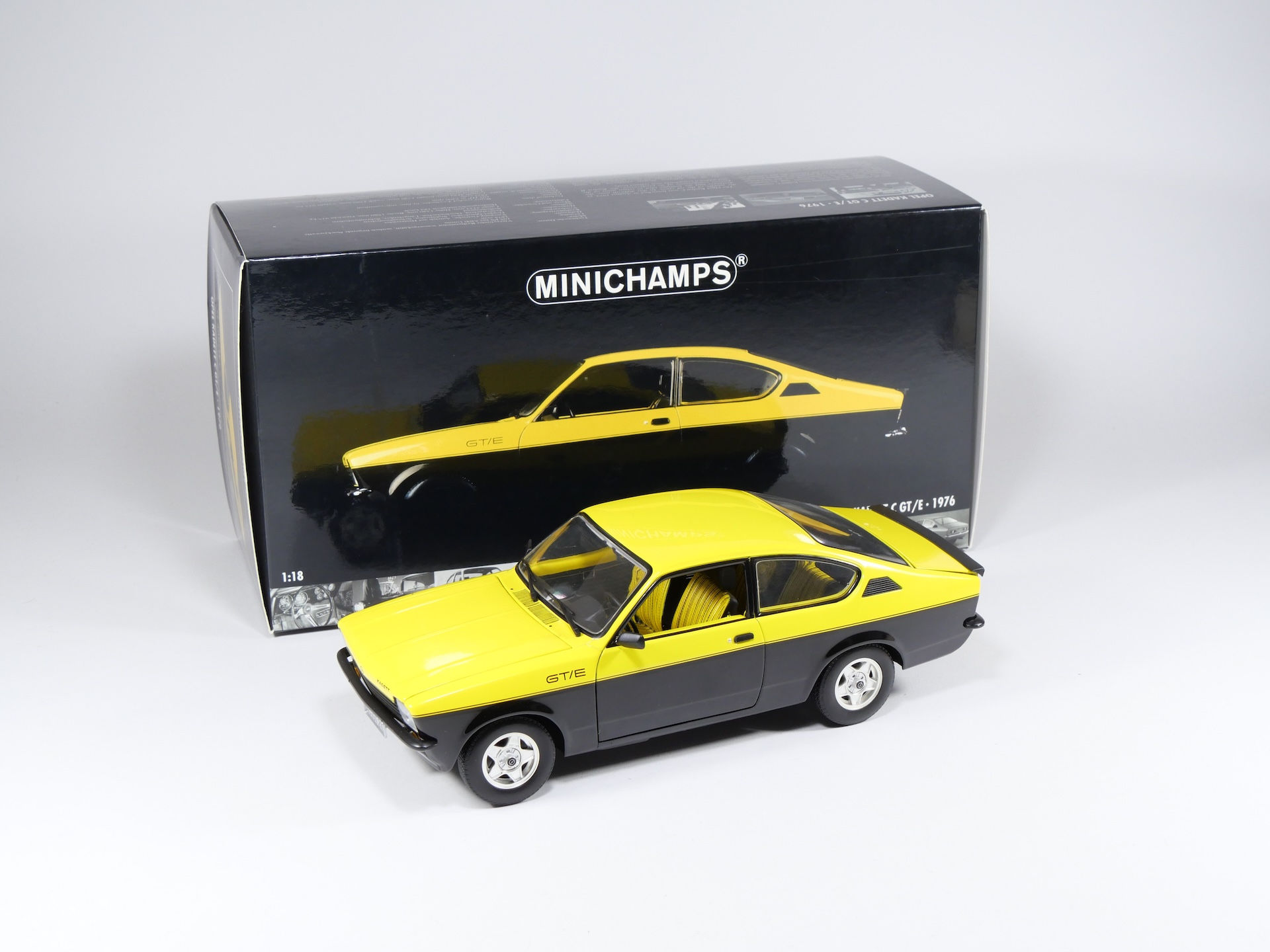 MINICHAMPS 1/18 - 180045621 - Opel Kadett C GT/E 1976 - Jaune et Noir - En boite