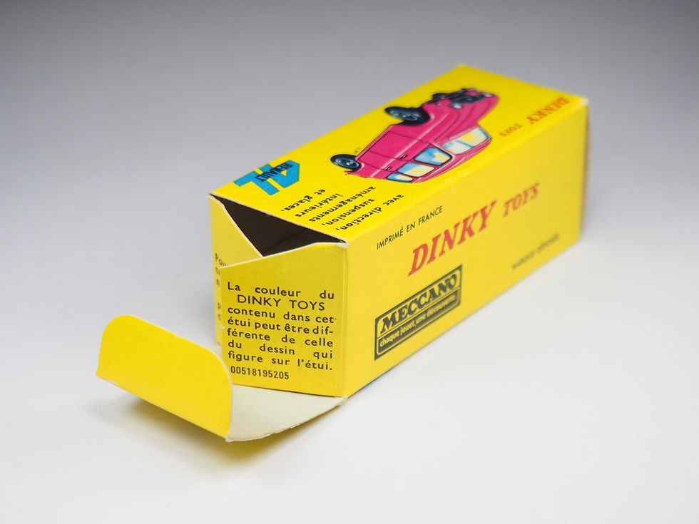 Miniatura: DINKY TOYS FRANCE - 518 - RENAULT 4L - SPAIN - 1/43