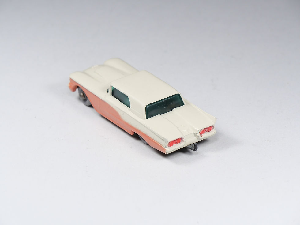 Thumbnail: MATCHBOX - 75-a - Ford Thunderbird - Black base - En boite