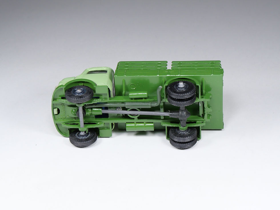 Thumbnail: VILMER Danemark - 850 - Mercedes Unimog 1113 - En boite