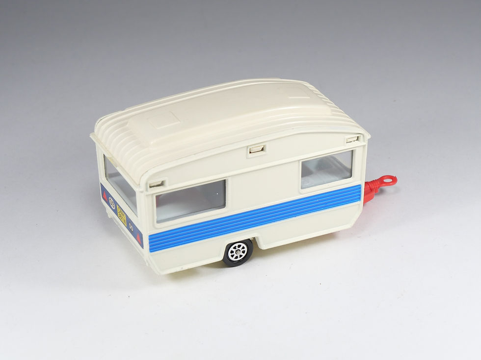 Miniatura: CORGI - 490 - Camping Caravan Touring - 1/36