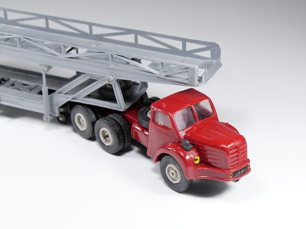 Thumbnail: NOREV - 95 - Tracteur Berliet TBO 15 Transporteur - 1/43
