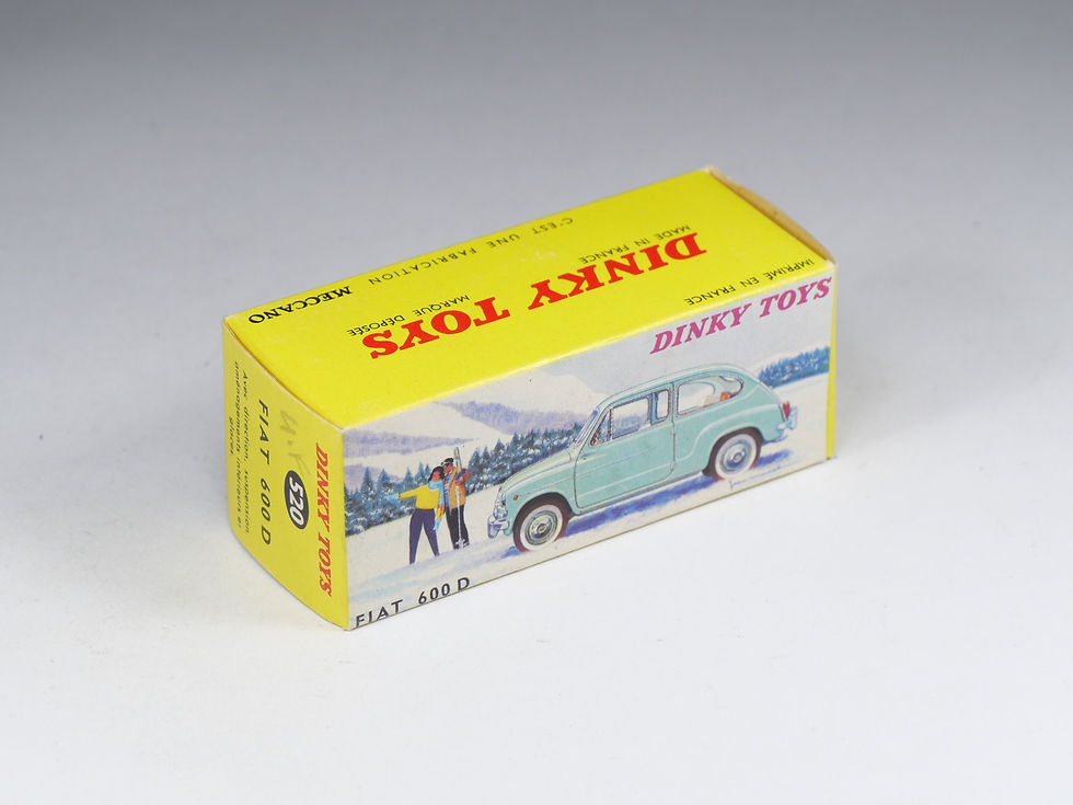 Thumbnail: DINKY TOYS FRANCE - 520 - Fiat 600D - Crème - En boite