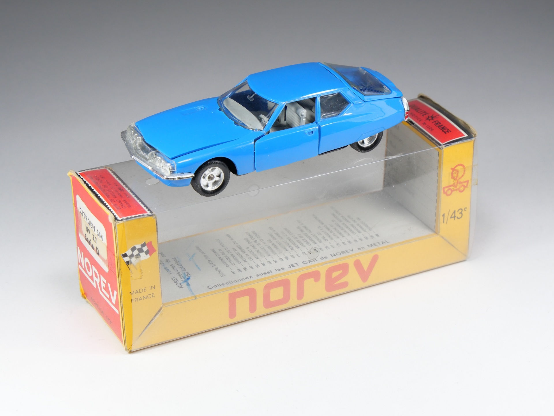 NOREV - 27 - Citroen Maserati SM - Bleu Vif - En boite