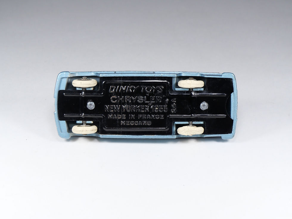Thumbnail: DINKY TOYS FRANCE - 24A - Chrysler New Yorker - Bleu métal - En boite
