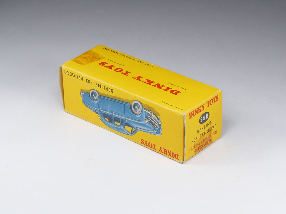 Miniatura: DINKY TOYS FRANCE - 24B - Berline 403 Peugeot - Noir - En boite