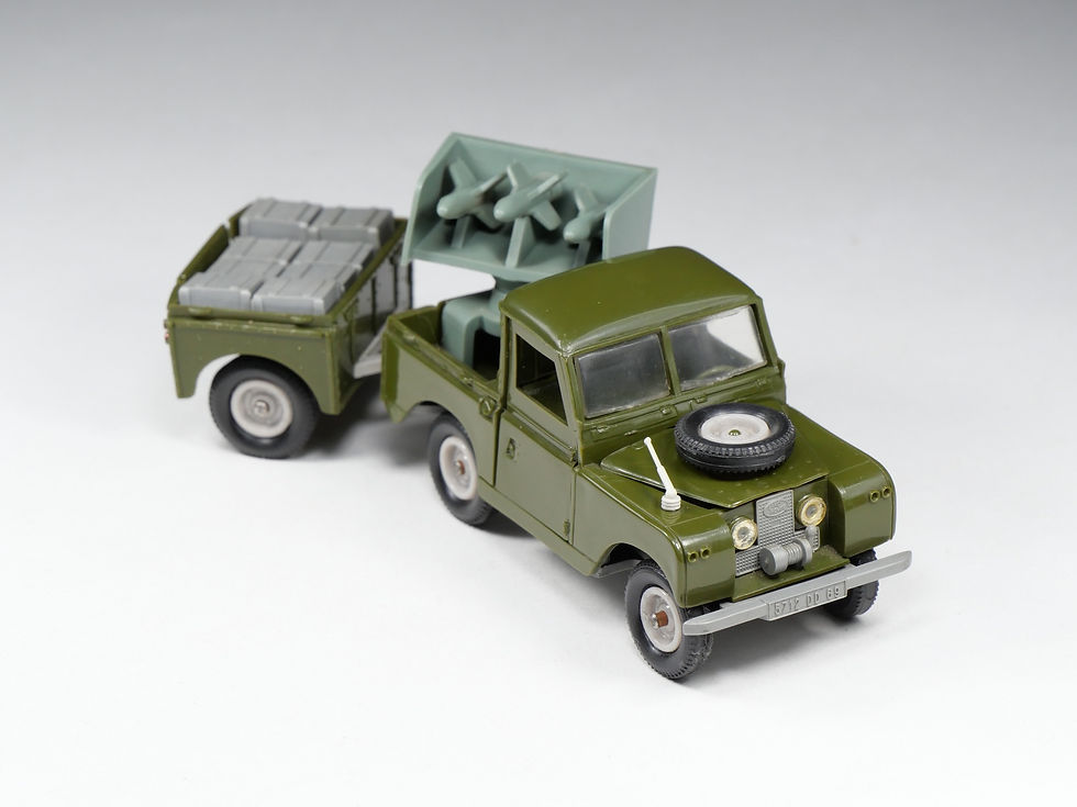 Miniatura: NOREV - 122 - Land Rover Lance Rockets - En boite