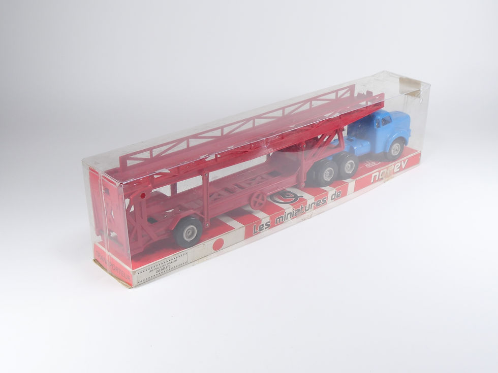 Thumbnail: NOREV - 95 - Tracteur Berliet TBO 15 - Transporteur - En boite