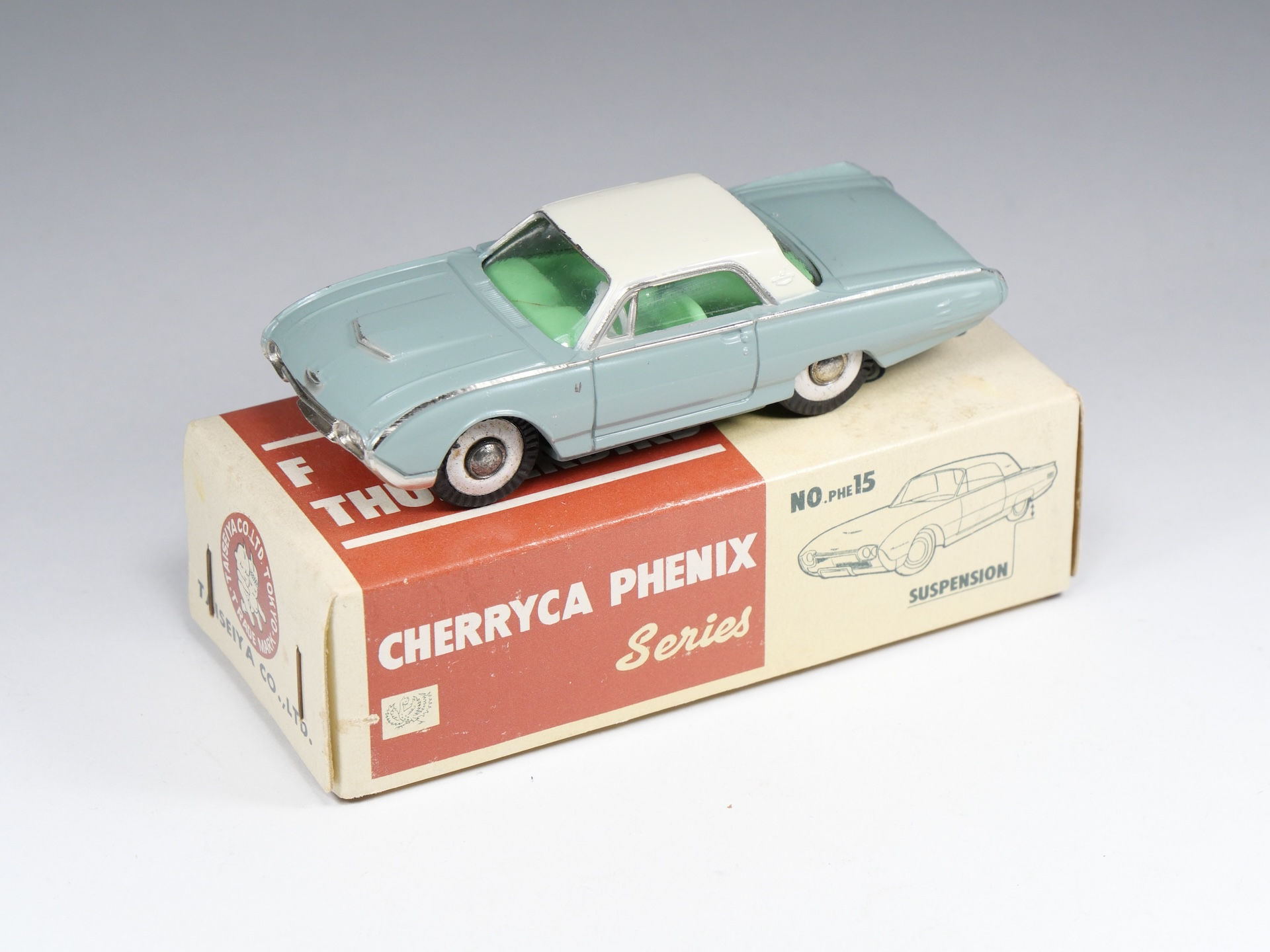 TAISEIYA - Cherryca Phenix - 15 - Ford Thunderbird - En Boite