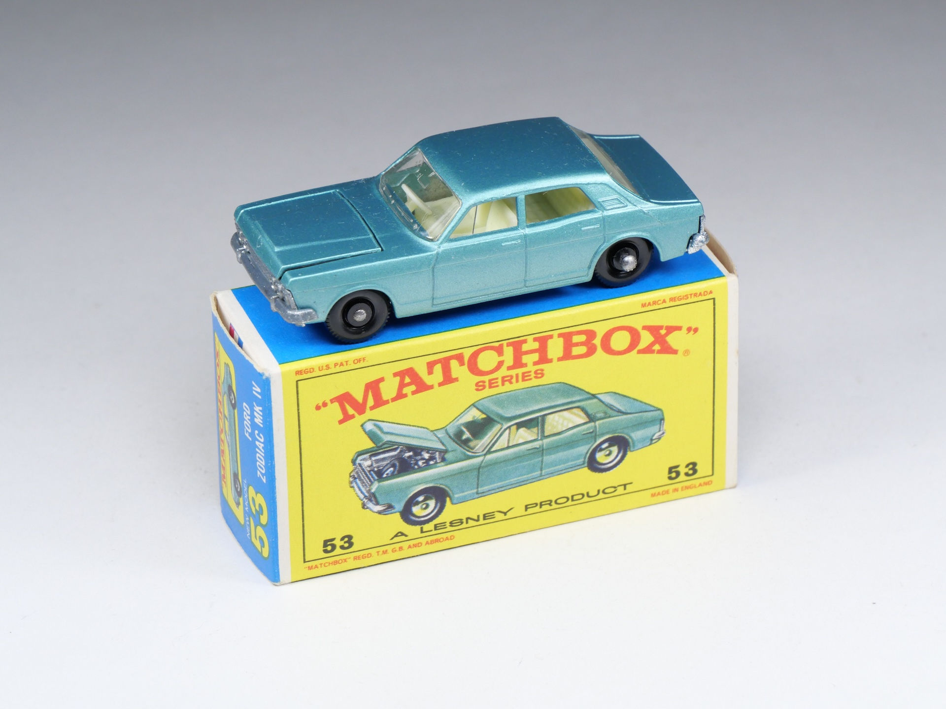 MATCHBOX - 53-C - Ford Zodiac MK IV - En boite