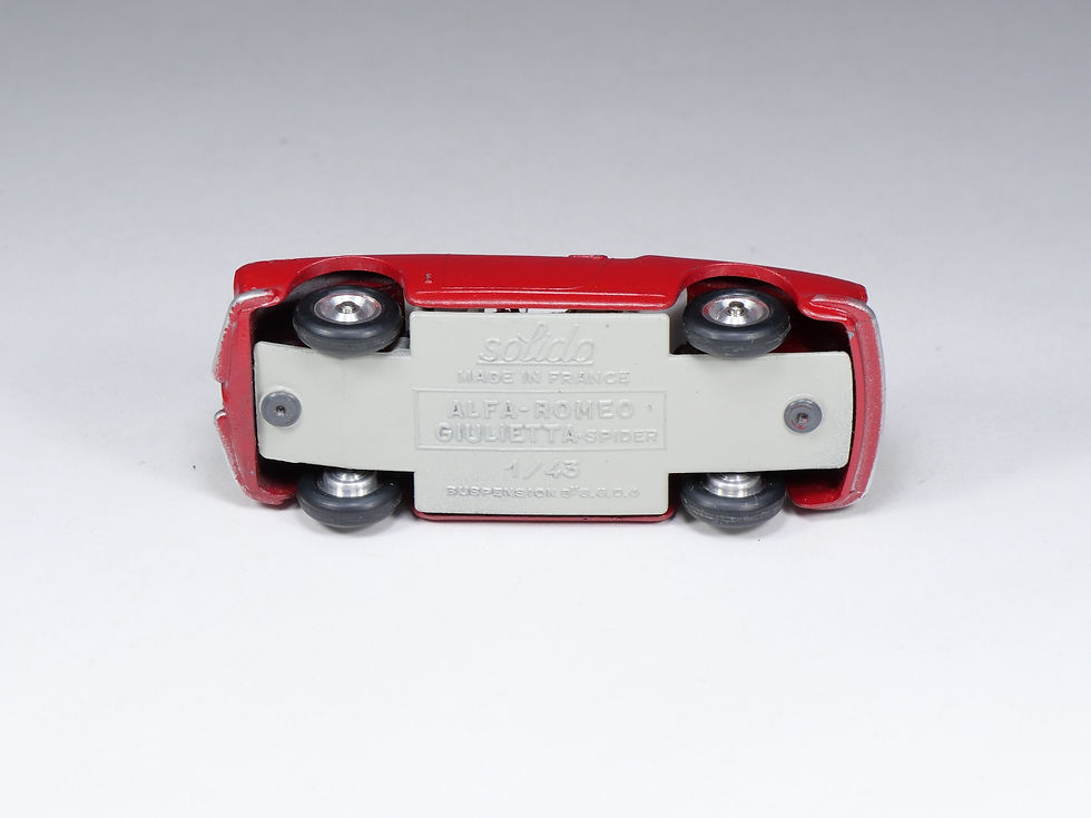 Thumbnail: SOLIDO - 106 - Alfa Romeo Giulietta Spyder - 1/43