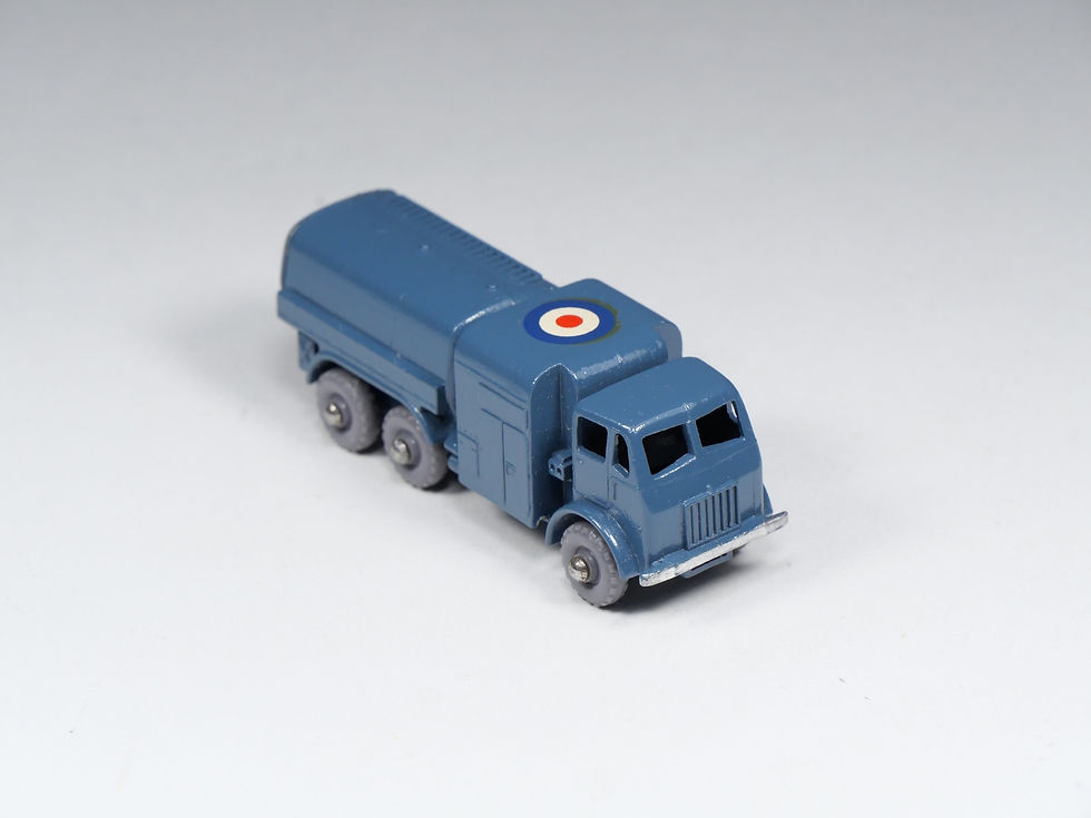 Thumbnail: MATCHBOX MOKO - 73-a - RAF 10 Ton Pressure Refueller - En boite