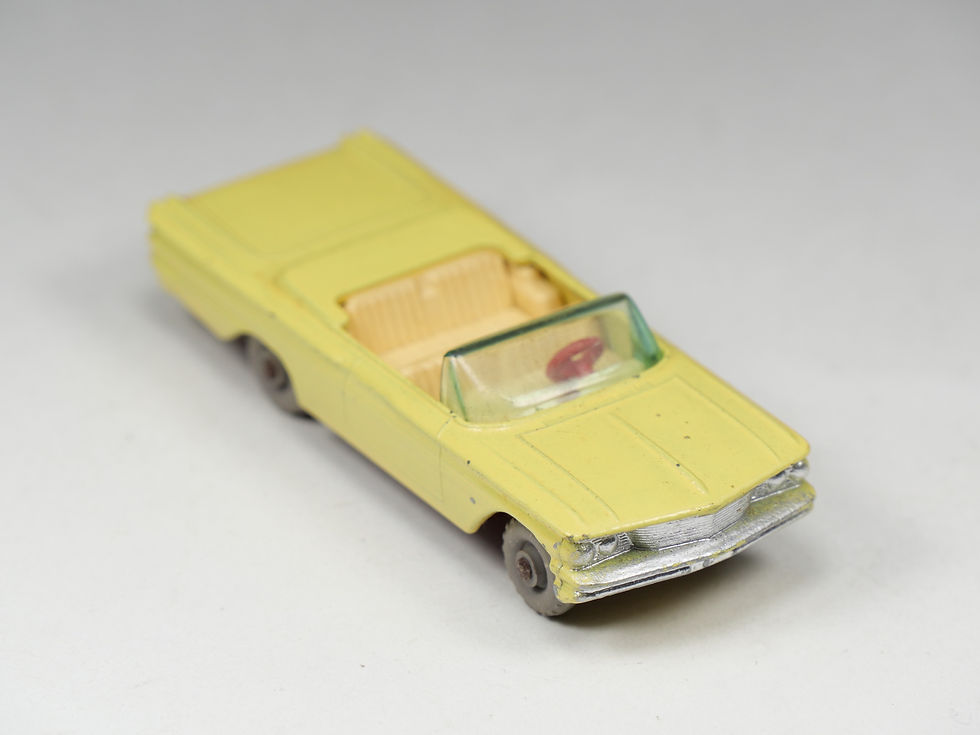 Thumbnail: MATCHBOX - 39 - Pontiac Convertible - Roues grises - En boite