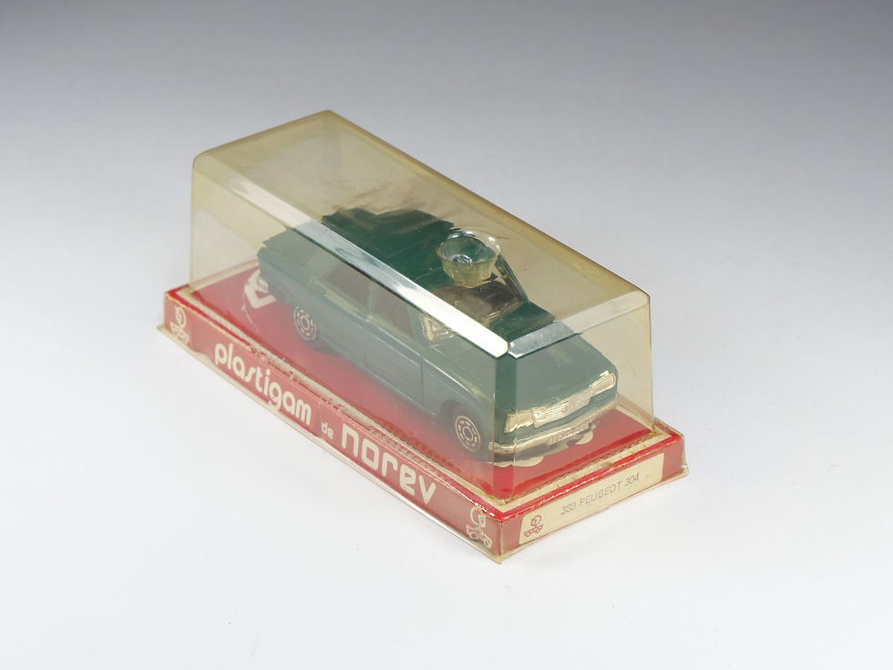 Thumbnail: NOREV - CUBE PLASTIGAM - 389 / 89 - Peugeot 304 - En boite