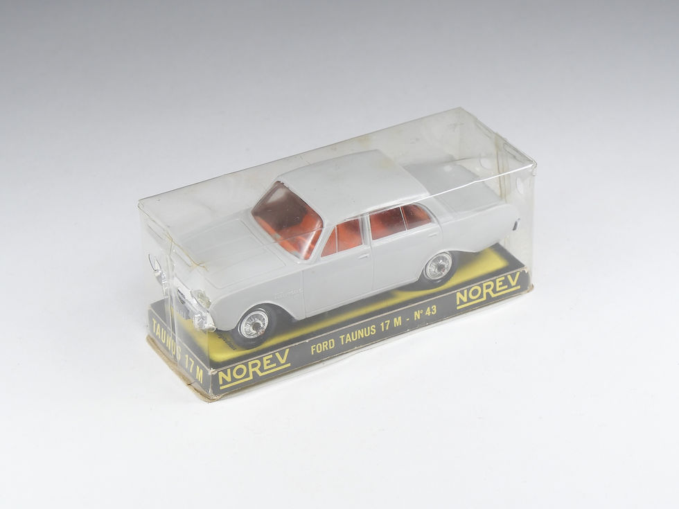 Thumbnail: NOREV - 43 - Ford Taunus 17M - Gris - En boite