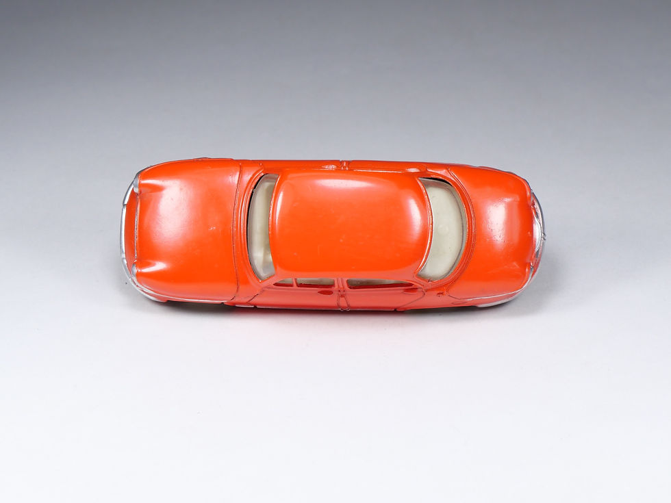 Miniature : DINKY TOYS FRANCE - 547 - Panhard PL17 - Orange - En boite
