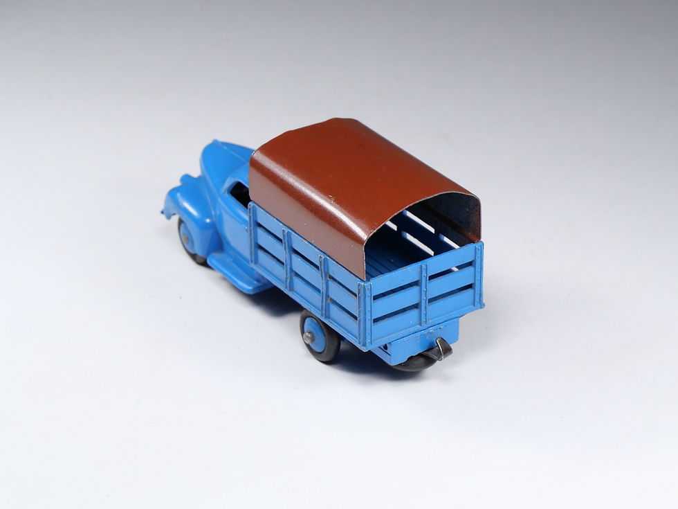 Thumbnail: DINKY TOYS FRANCE - 25L - Studebaker Tapissière - Bleu jantes assorties - 1/43