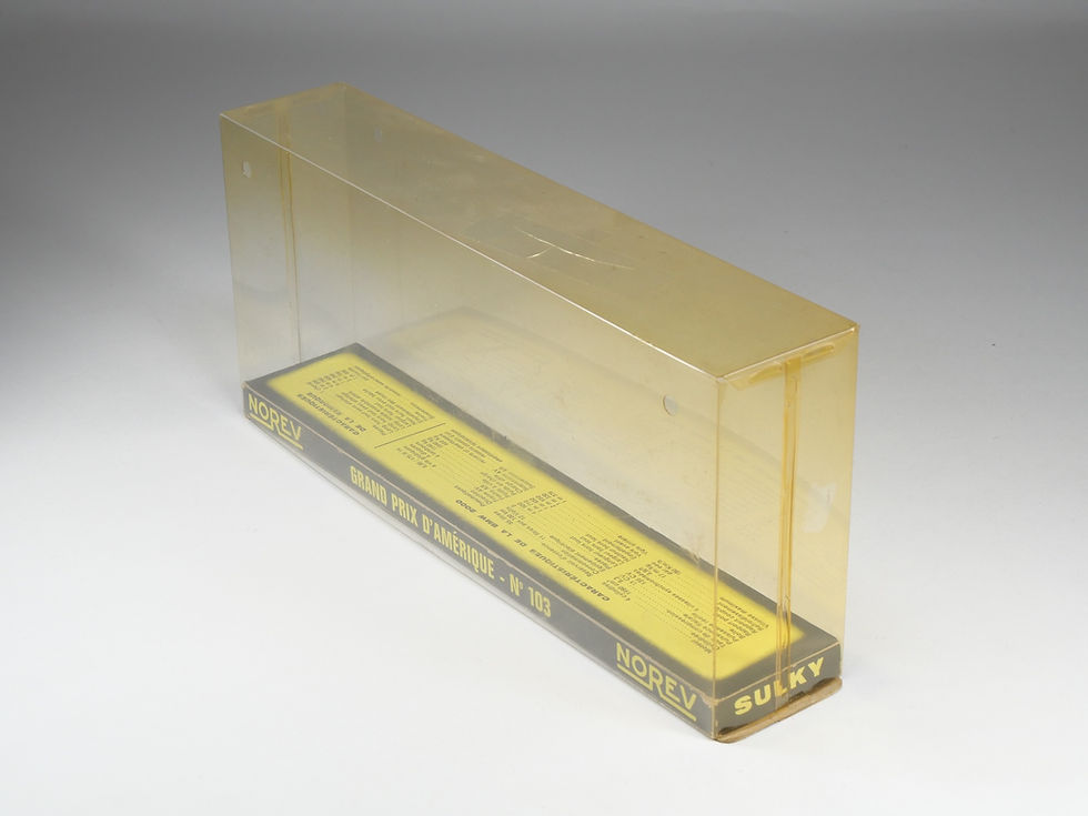 Miniature : NOREV - 103 - Grand Prix D’Amérique - BMW 2000 et Sulky - En boite