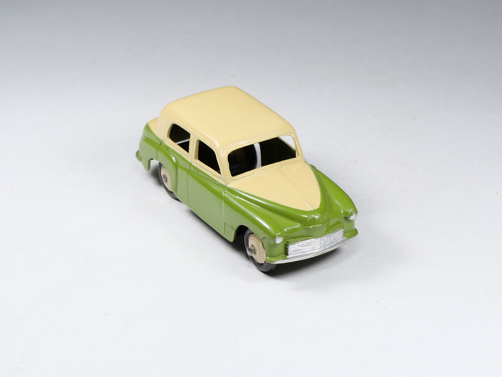 Miniature : DINKY TOYS ENGLAND - 154 - Hillman Minx Saloon - En boite