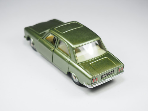 Dinky - DINKY TOYS プジョー PEUGEOT 304（ 1/43 ） DINKY TOYS FRANCE - 1428 - PEUGEOT 304 - 1/43 | BRICABOCK