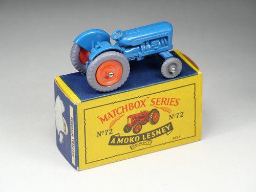 Matchbox 1960s Regular Wheels Fordson Tractor MB72 - Ex - Près de la forme de menthe! - France Matchbox 1960s Regular Wheels Fordson Tractor MB72 - Ex - Près de la forme de menthe! - France