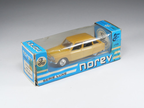 NOREV - SÉRIE LUXE / PLASTIGAM - 197 - Matra Simca 670 B Longue - En NOREV - SÉRIE LUXE / PLASTIGAM - 197 - Matra Simca 670 B Longue - En
