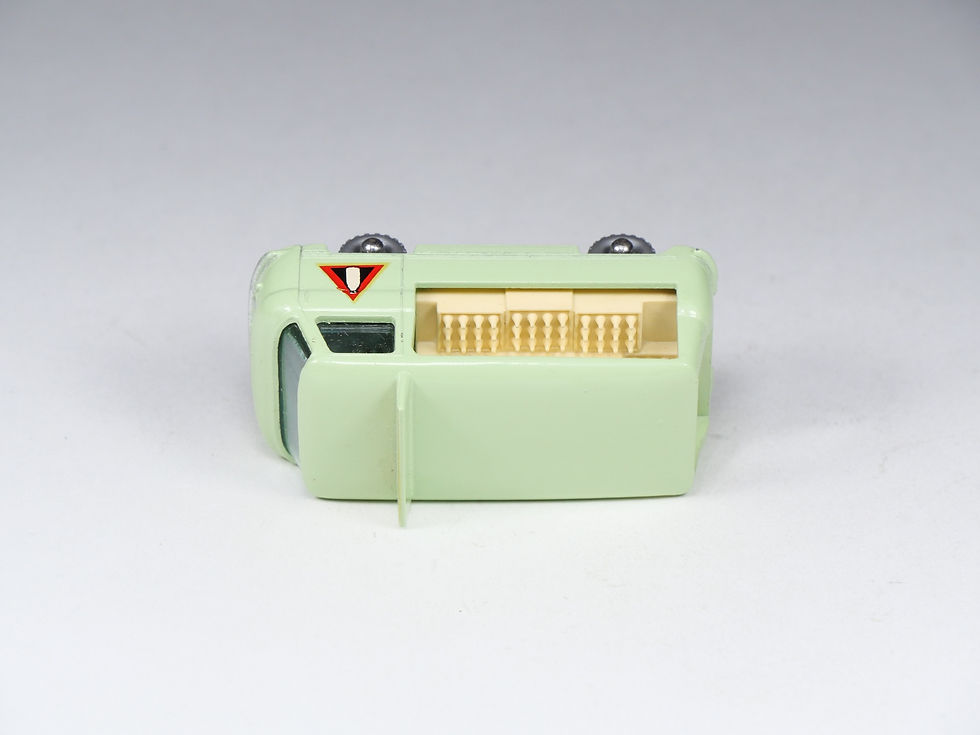 Thumbnail: MATCHBOX - 21-C - Commer Milk Float - Delivery Truck - Bottle Decals - En boite
