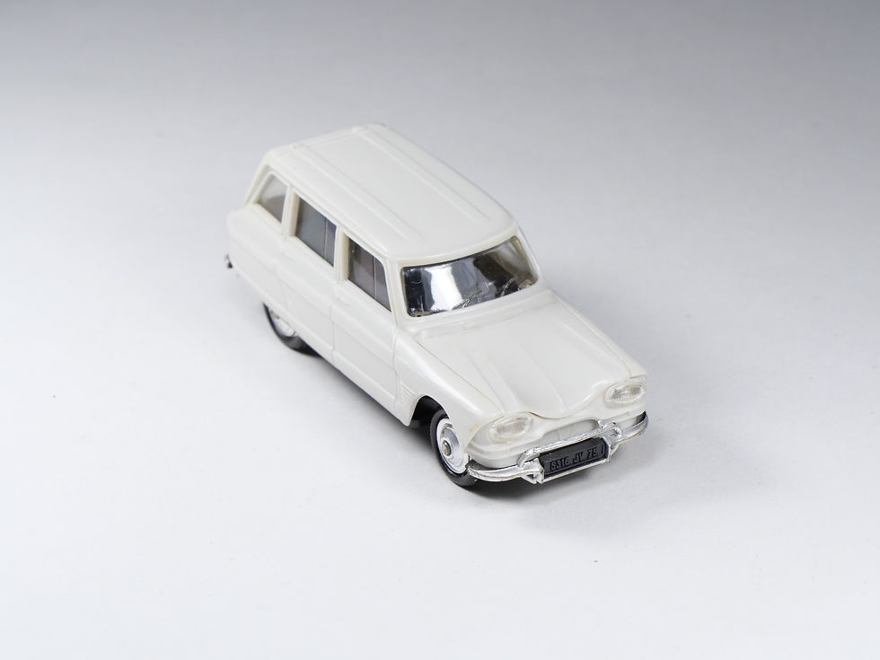 Miniatura: NOREV - PLASTIGAM - 2 - Break Ami 6 - Gris clair - En boite