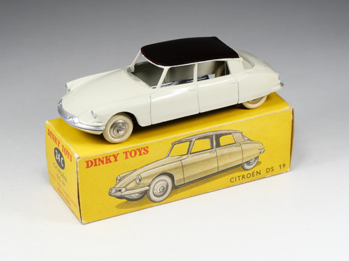 Citroen DS 19 - Dinky Toys - 1/43ème en boite Citroen DS 19 - Dinky Toys - 1/43ème en boite