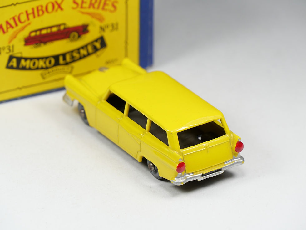 Miniature : MATCHBOX - MOKO - 31 - Ford Customline Station Wagon - En Boite