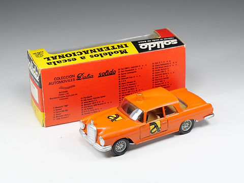 SOLIDO-DALIA - 79 / 126 - Mercedes 220 SE - Autopista - En