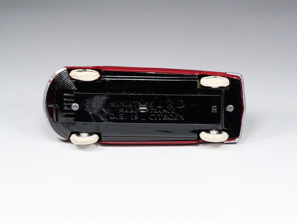 Thumbnail: JRD - 152 - Citroen DS 19 Cabriolet - Rouge bordeaux - 1985
