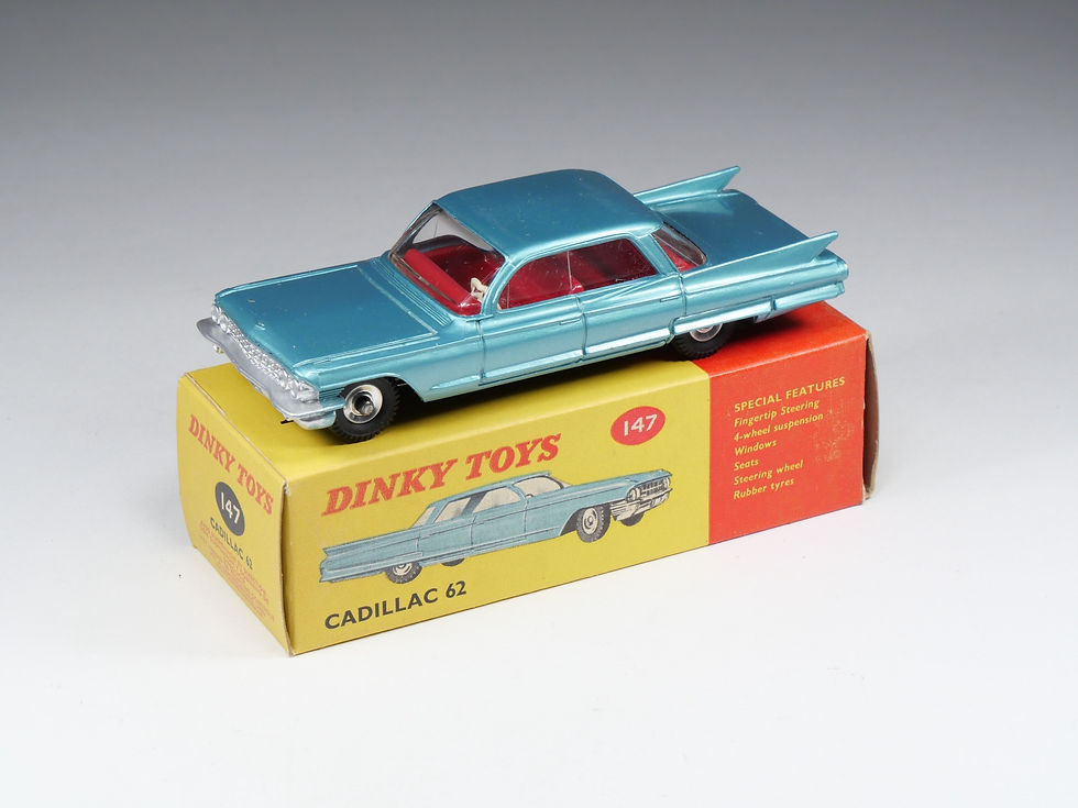 Thumbnail: DINKY TOYS ENGLAND - 147 - Cadillac 62 Coupé - Boite revendeur complète
