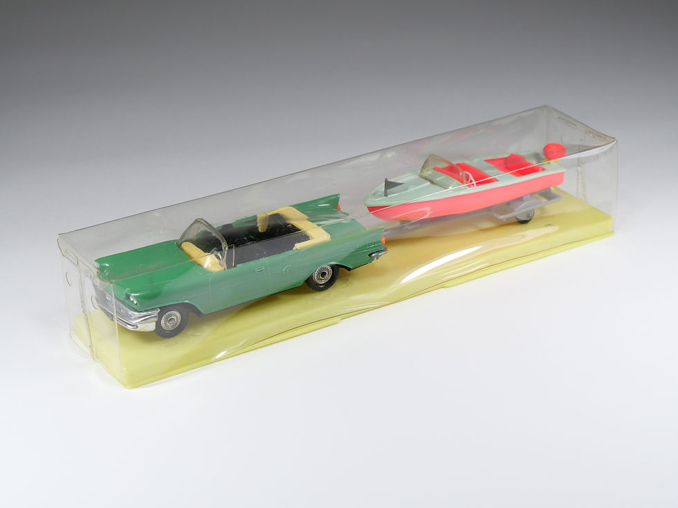 Thumbnail: NOREV - 92 - Chrysler New Yorker Et Dinghy Rocca - Vert Sapin -  En boite